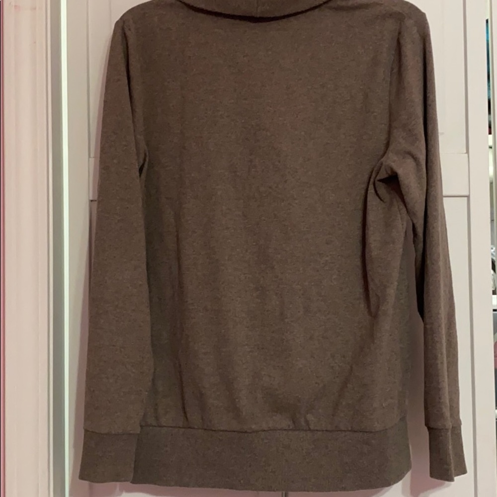 Two button Henley - Picture 4 of 4